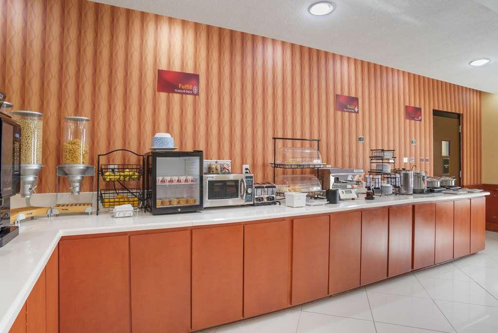Best Western Plus Flowood Inn & Suites Restoran foto