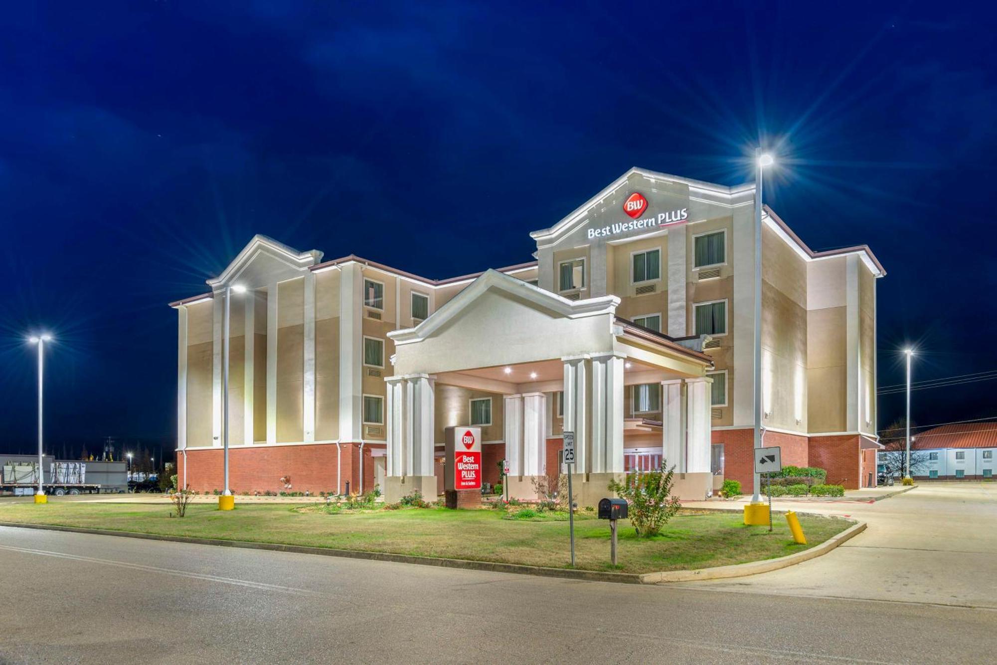 Best Western Plus Flowood Inn & Suites Bagian luar foto
