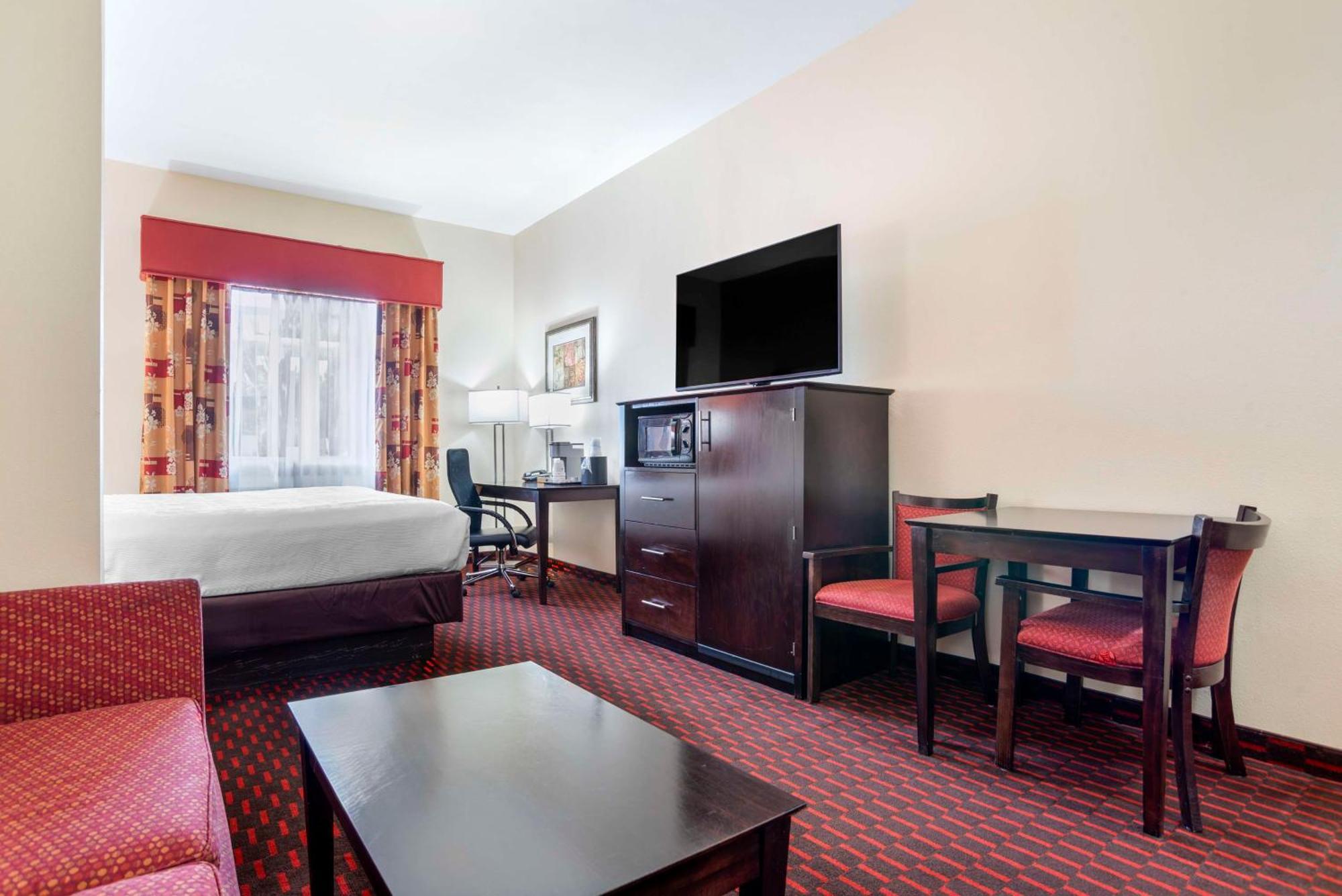 Best Western Plus Flowood Inn & Suites Bagian luar foto