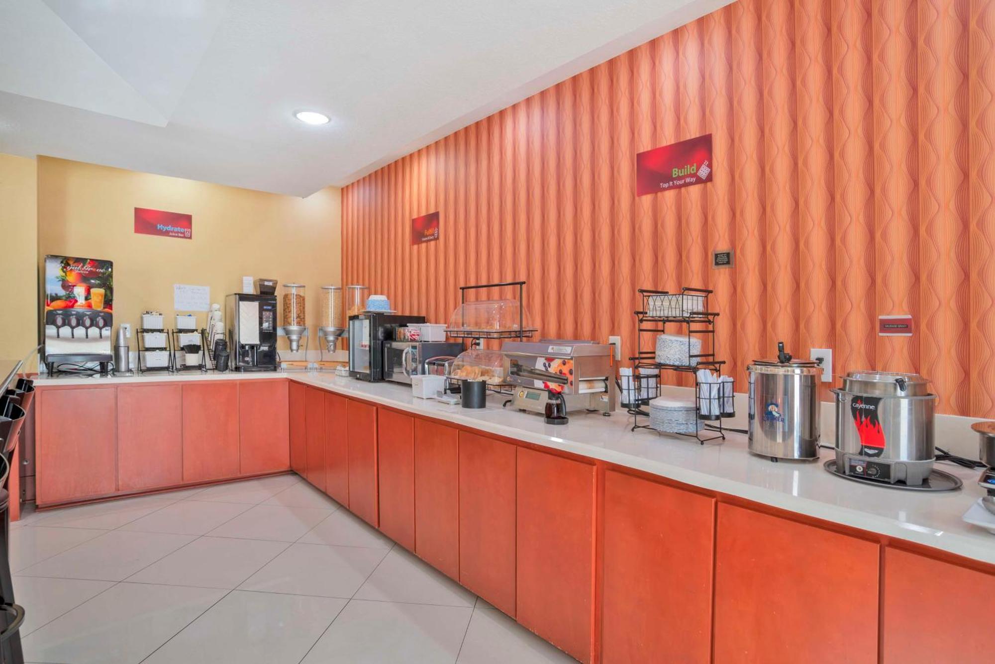 Best Western Plus Flowood Inn & Suites Bagian luar foto