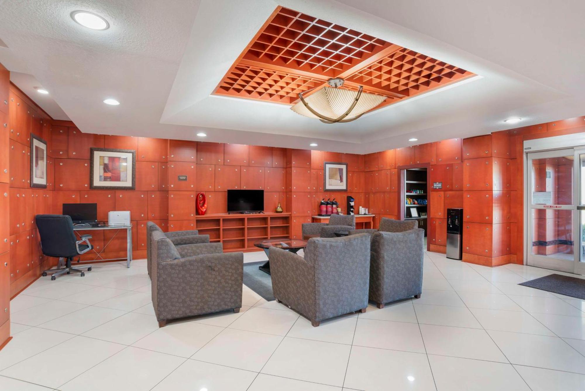Best Western Plus Flowood Inn & Suites Bagian luar foto