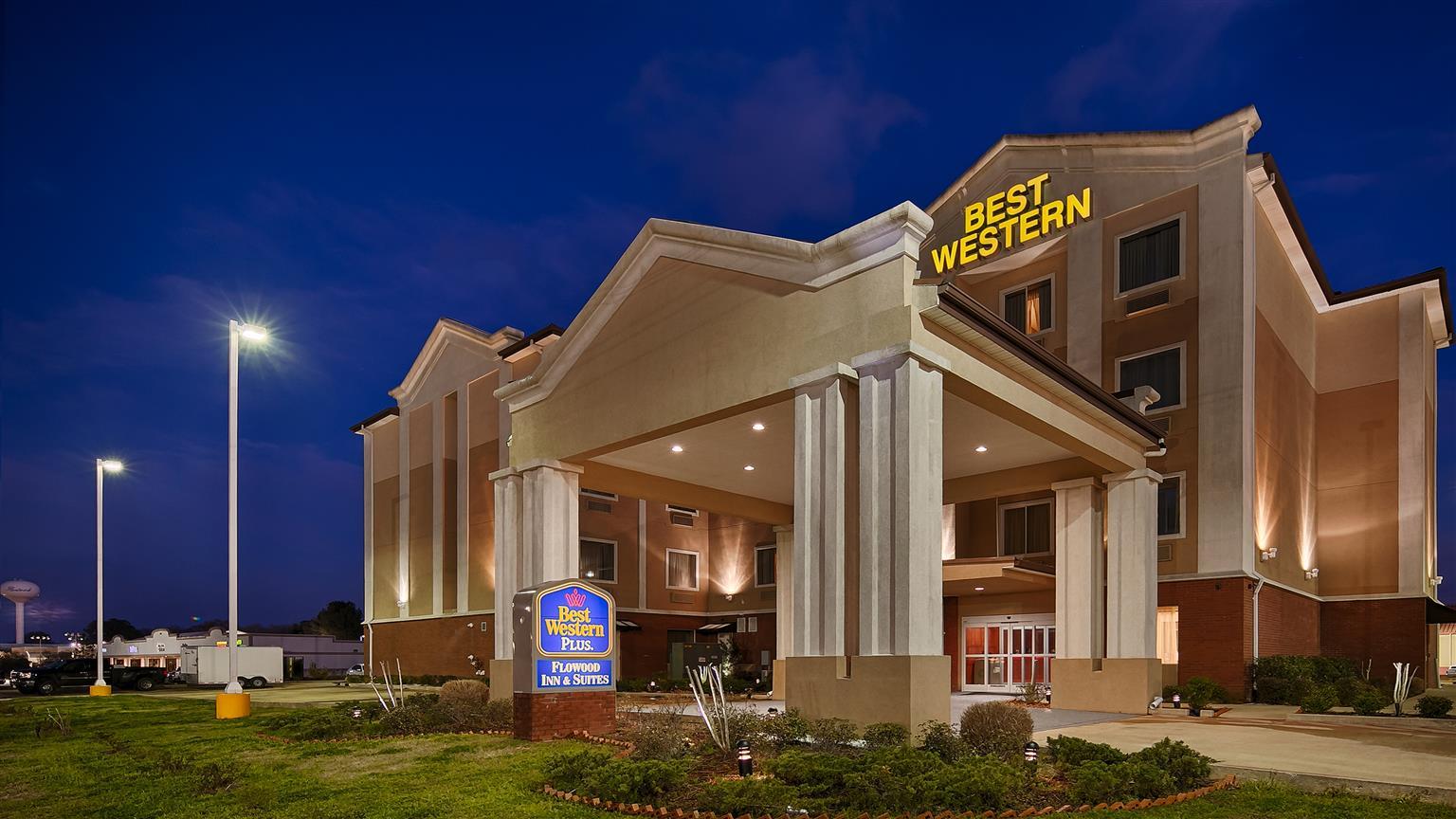 Best Western Plus Flowood Inn & Suites Bagian luar foto