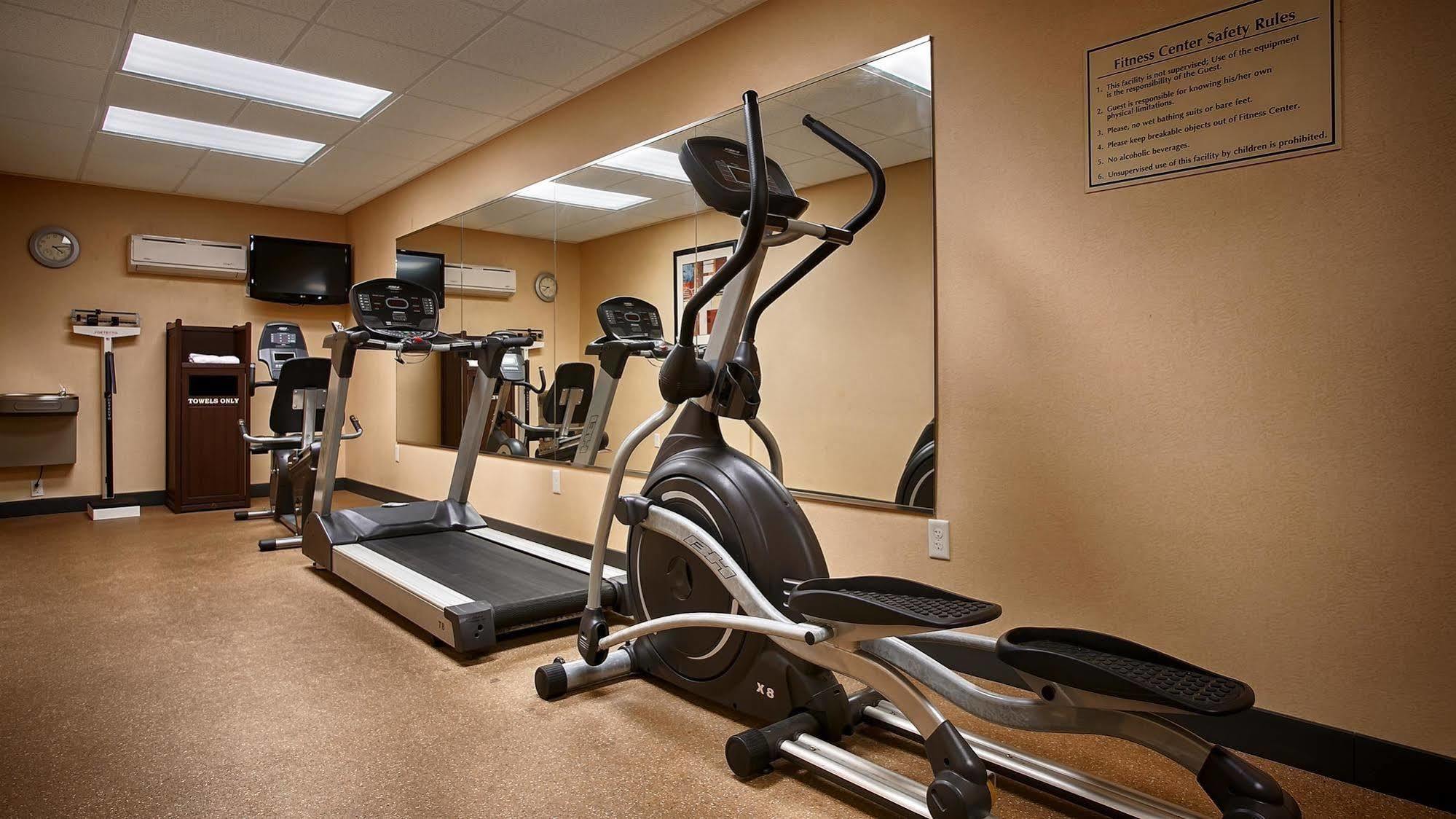 Best Western Plus Flowood Inn & Suites Bagian luar foto